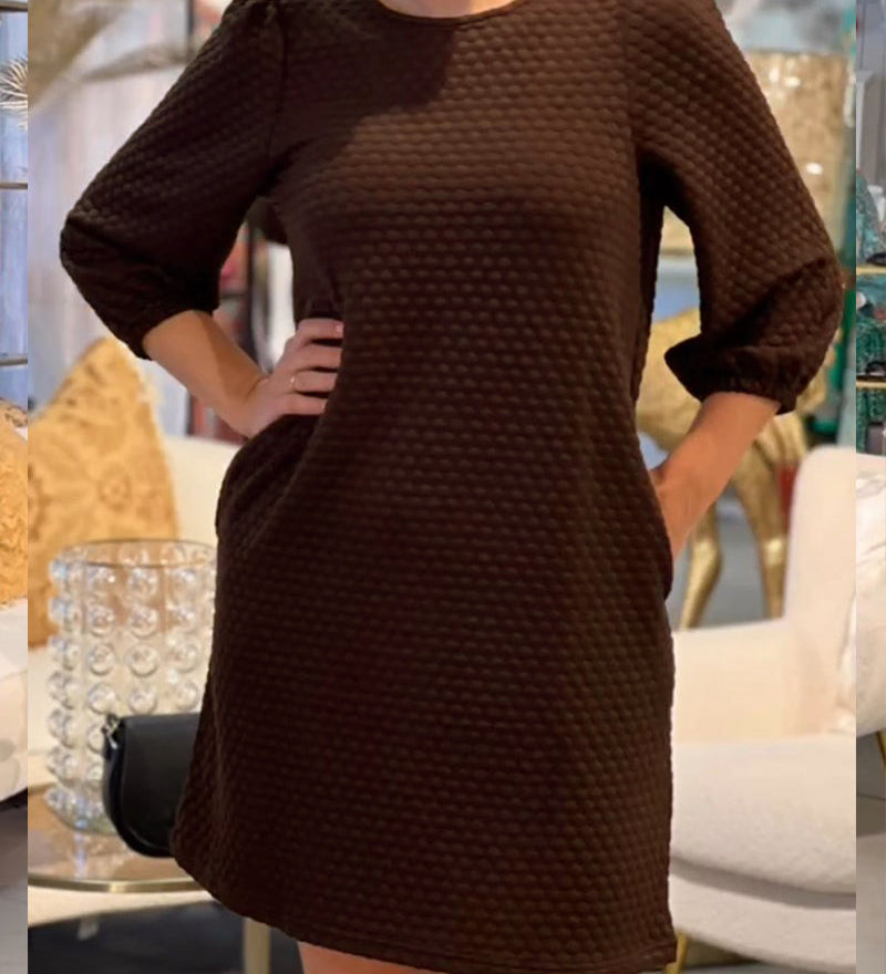 Robe élégante de couleur unie