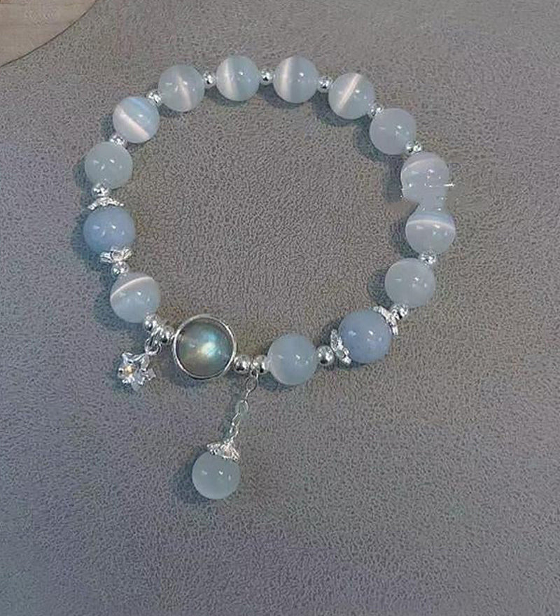 Bracelet imitation œil de chat cristal de papillon