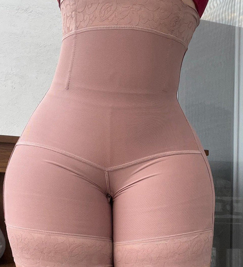 Shaper une pièce pour soulever les fesses