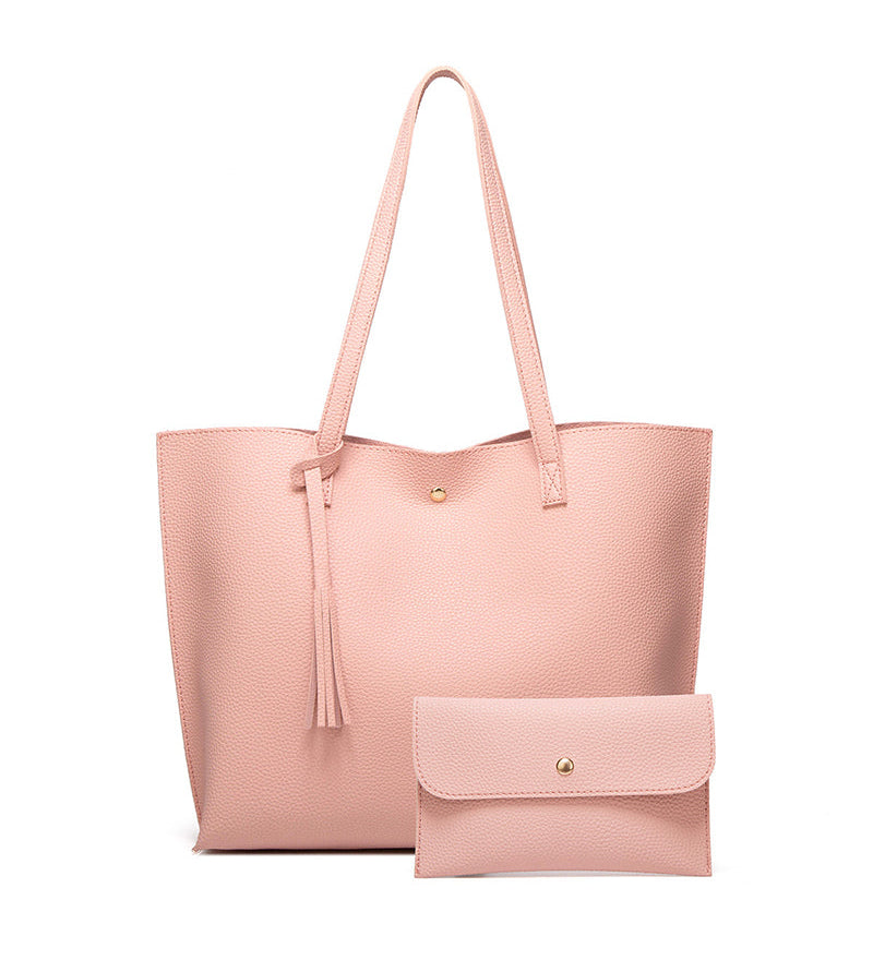 Capacité avec sac à bandoulière à pampilles de couleur unie avec grand