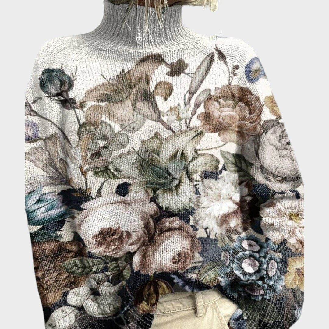 Pull col roulé ivoire à roses vintage — Capucine, LucieSaint-Tropez