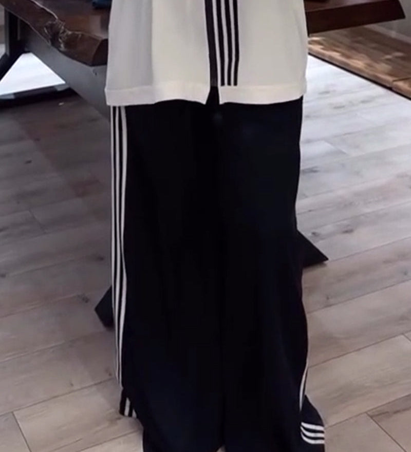 Ensemble deux pièces à capuche et rayures