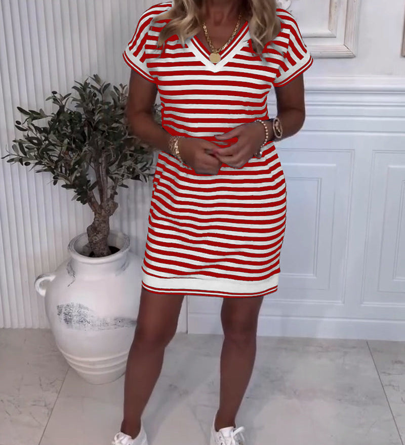 Robe Col En V Rayée Contrastée