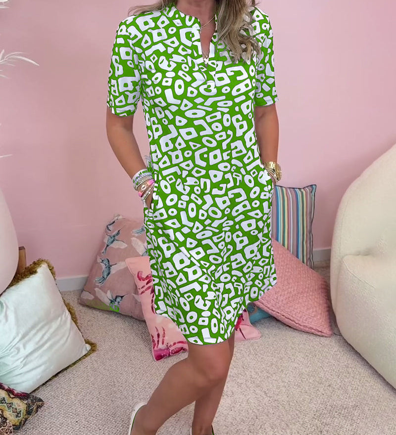 Robe décontractée à col en V et poche imprimée