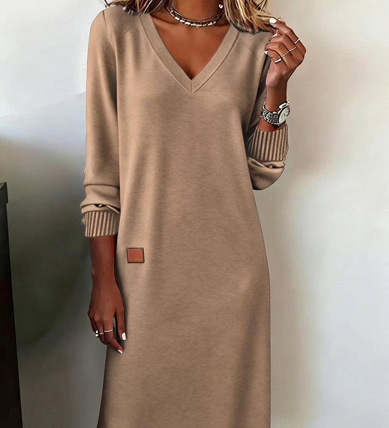 Robe Pull Col En V Élégante