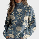 Pull col roulé bleu à fleurs crème — Élise, LucieSaint-Tropez
