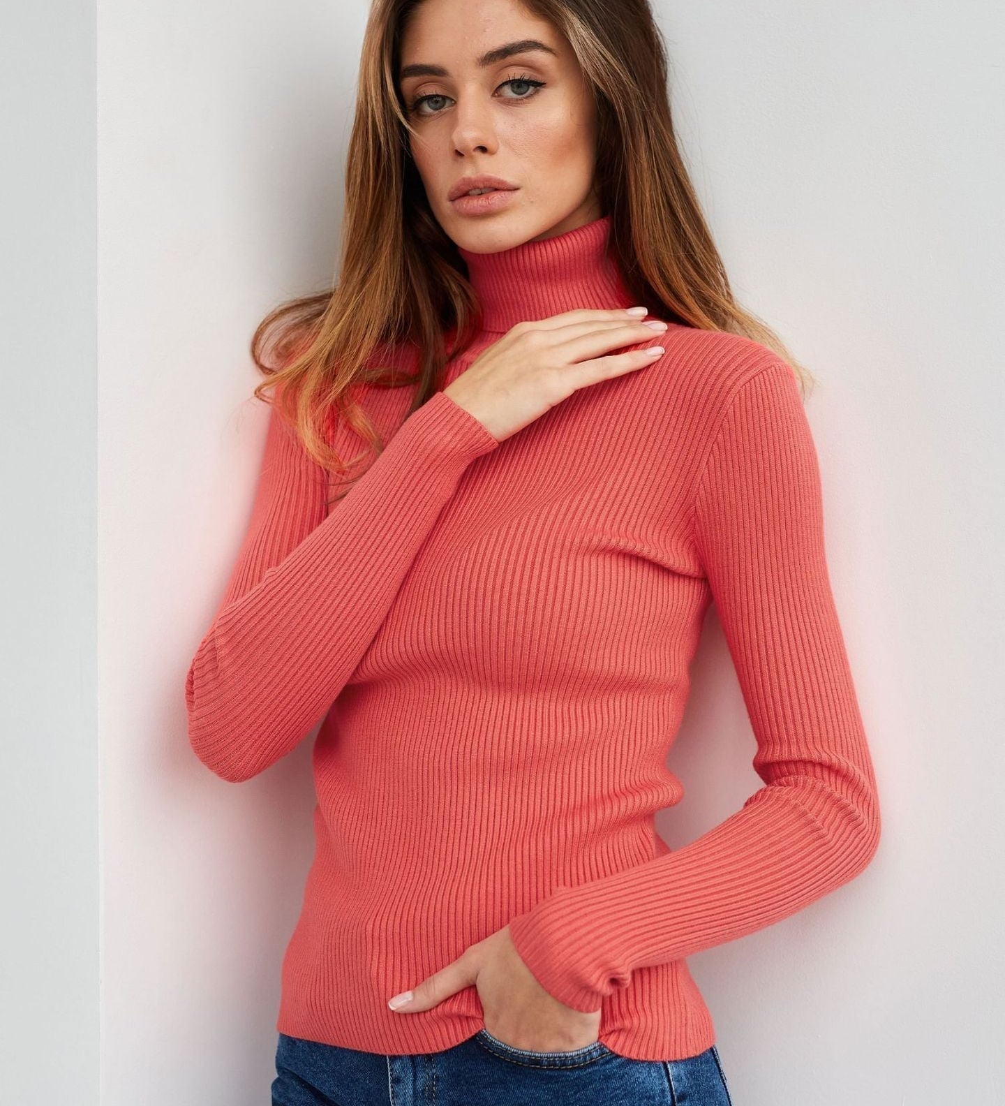 Solene | Pull col roulé classique pour femme