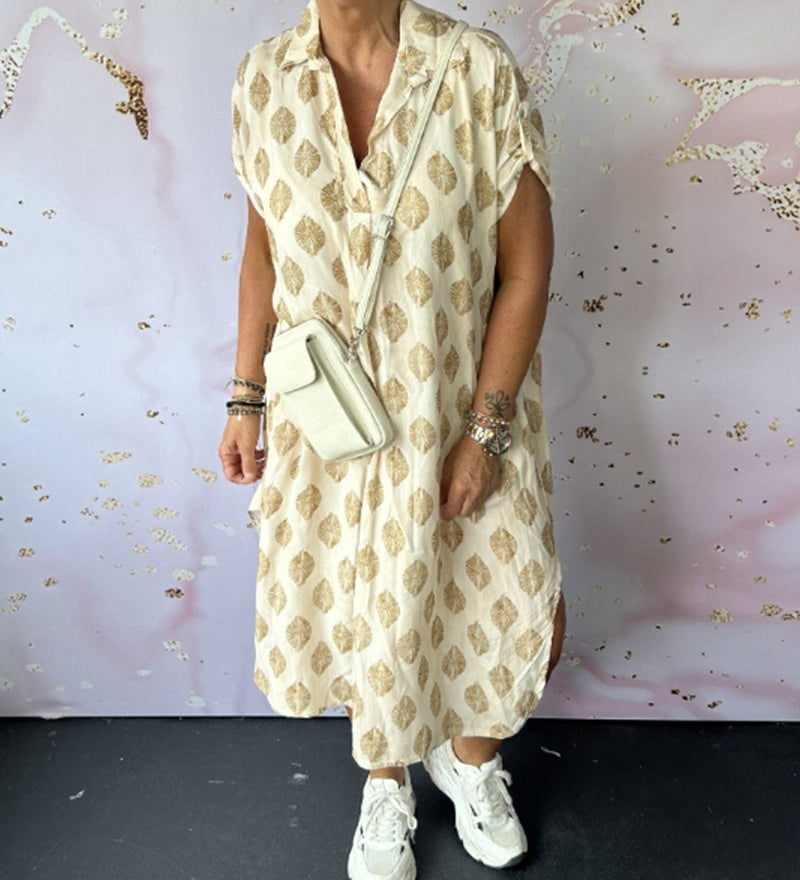 Robe ample à revers et manches courtes