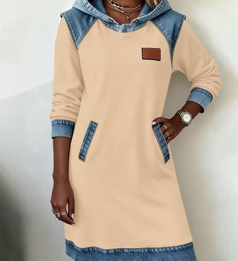 Robe À Capuche Avec Empiècements Contrastés