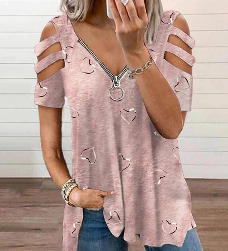 T-shirt zippé à col en V avec imprimé cœur
