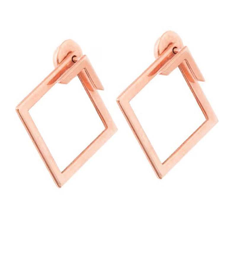 Boucles d'oreilles simples et élégantes en forme de diamant