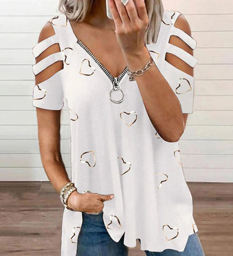 T-shirt zippé à col en V avec imprimé cœur