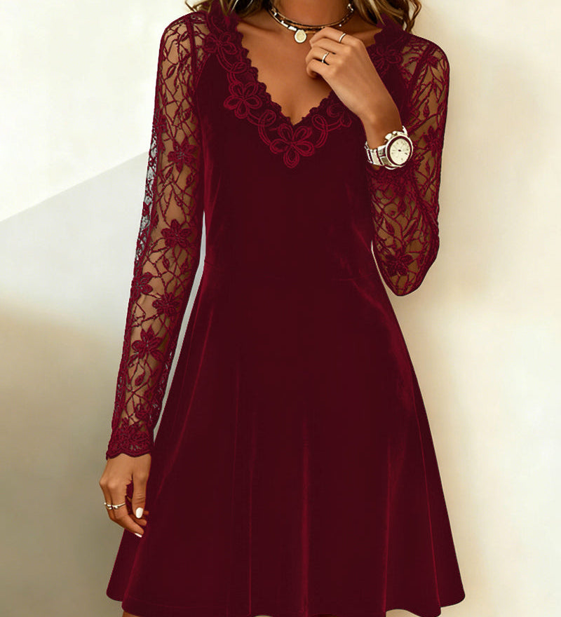 Robe Trapèze En Velours Ornée De Dentelle