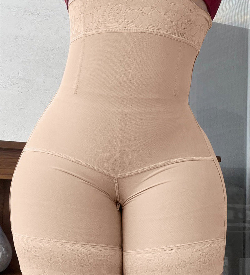 Shaper une pièce pour soulever les fesses