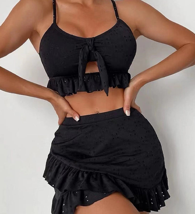 Ensemble bikini trois pièces avec robe