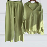 Ensemble deux pièces avec pantalon chemise de couleur unie