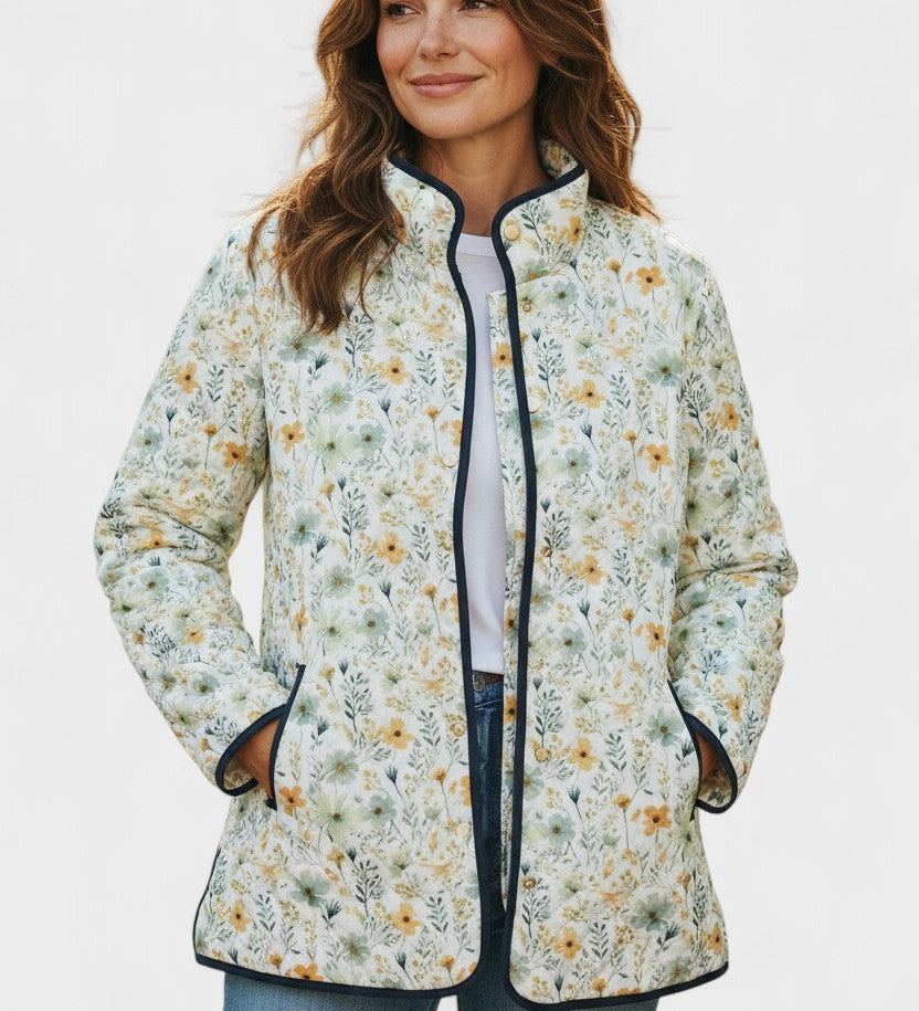 Veste matelassée crème à fleurettes — Iris, LucieSaint-Tropez