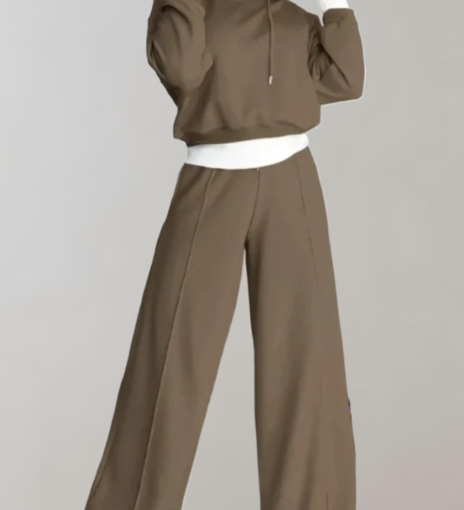 Nina – Survêtement hoodie 2 pièces avec pantalon large femme