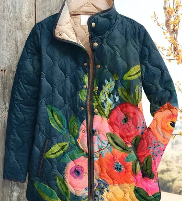 Veste matelassée bleu nuit à grandes fleurs — Éléonore, LucieSaint-Tropez (vue 2)