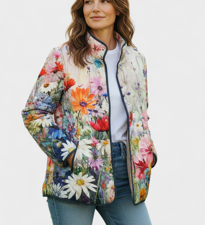 Veste matelassée à fleurs des champs colorées — Fleur, LucieSaint-Tropez