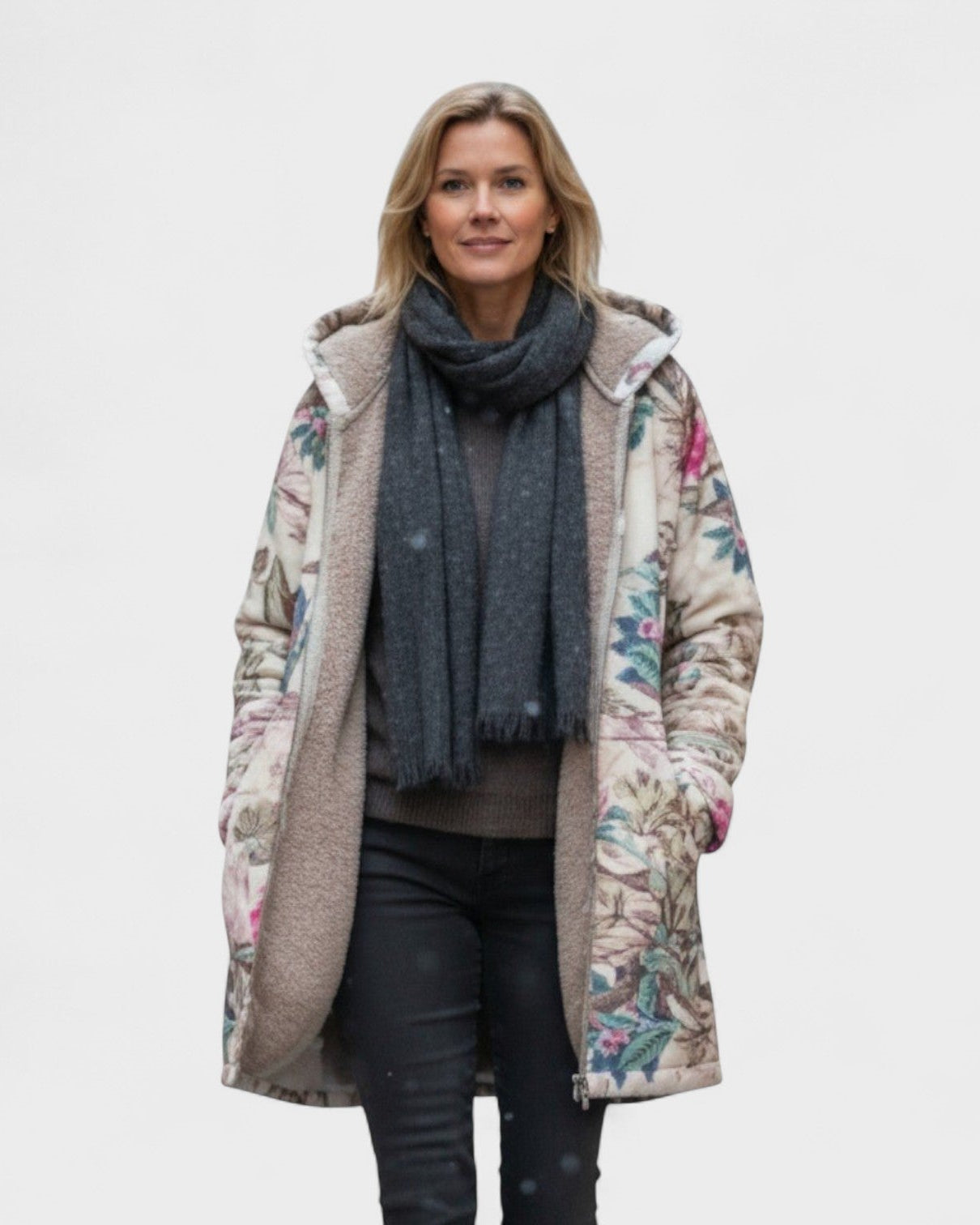 Manteau à capuche doublé écru à motif botanique — Ophélie, LucieSaint-Tropez