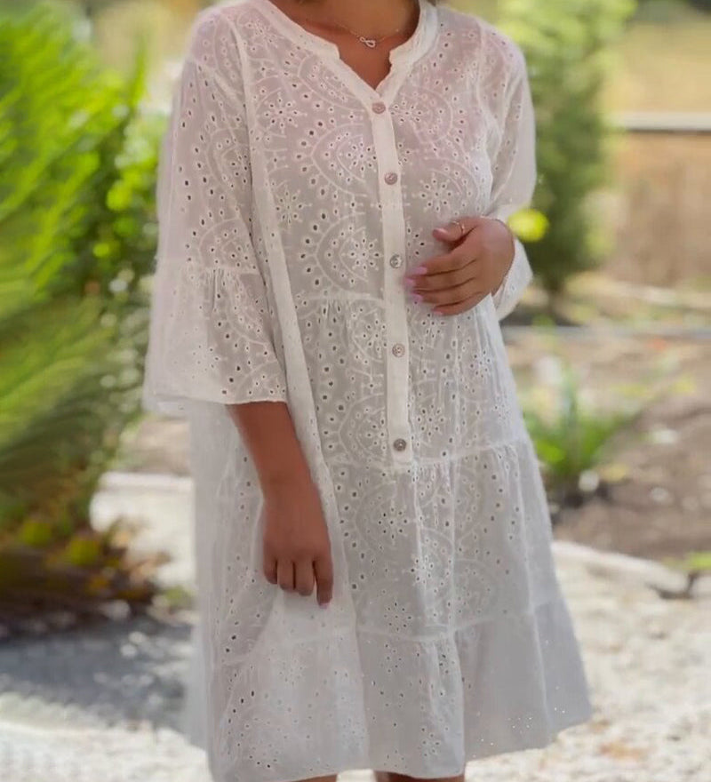 Robe ample évidée