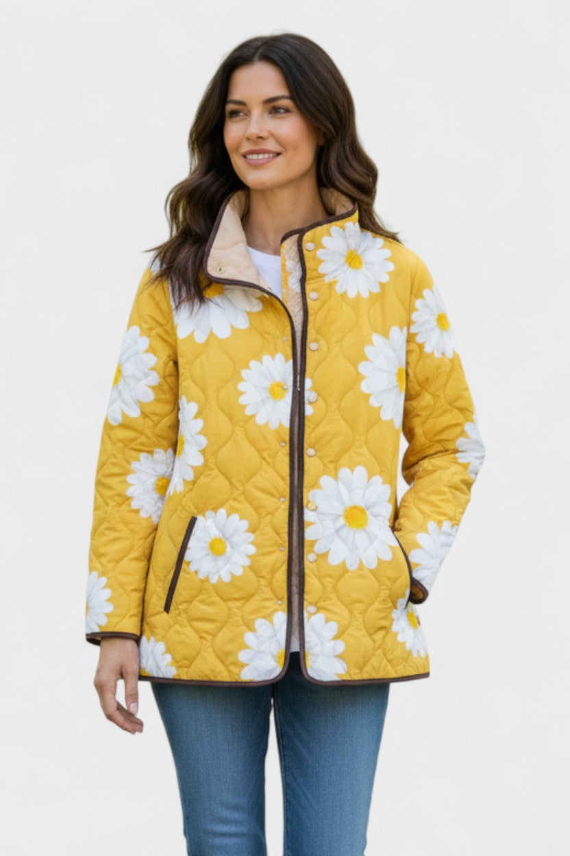 Veste matelassée jaune à marguerites blanches — Marguerite, LucieSaint-Tropez