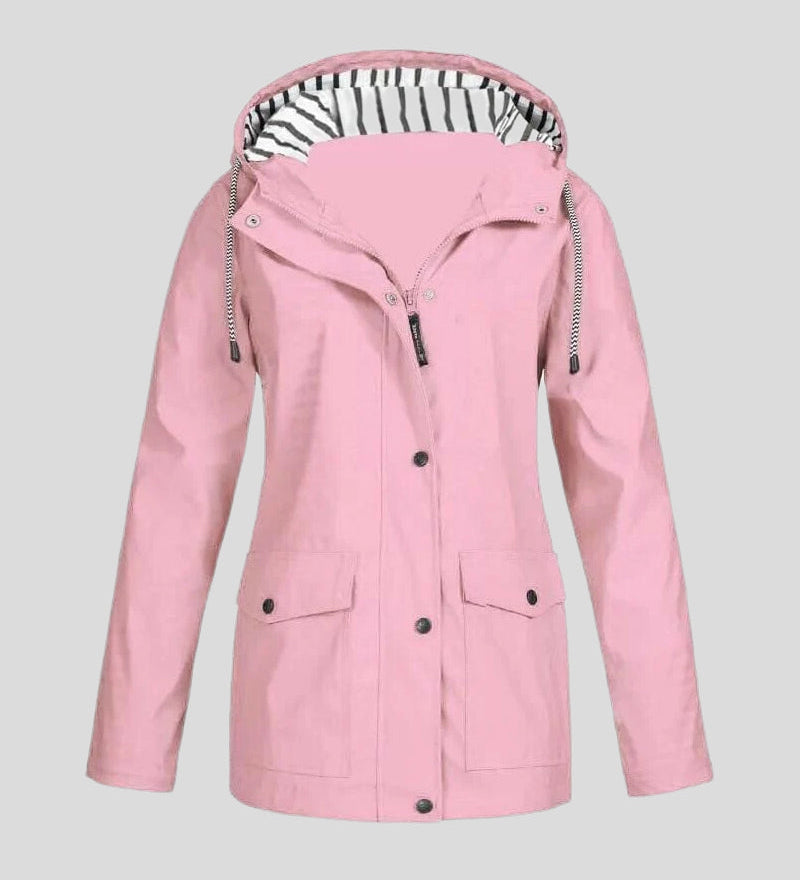 Veste Pour Femmes Avec Caractéristiques Étanche À L'eau Et Au Vent