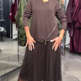 Ensemble Stylé Avec Pull À Col Rond Et Détail Zippé